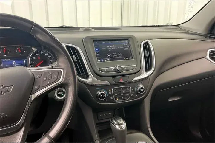 $17790 : Chevrolet Equinox 2020 LT 4d image 6