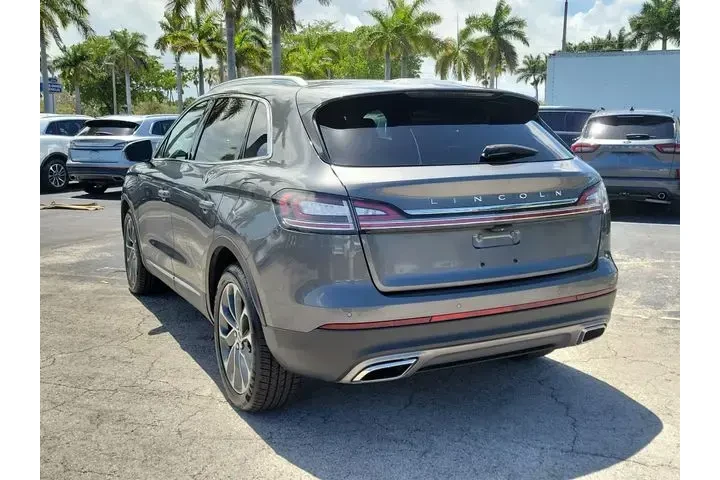 $33990 : Lincoln Nautilus 2023 Reserv image 4