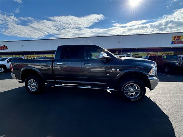 $43299 : 2017 RAM 2500 Laramie 4x4 Cre image 4