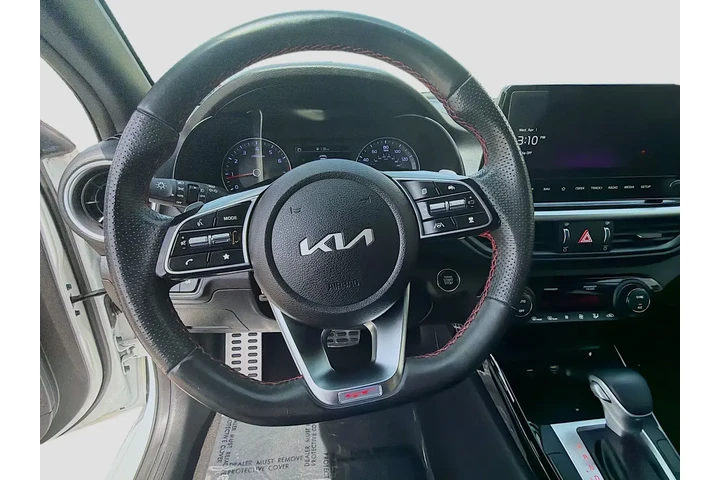 $17182 : Kia Forte 2023 GT 4dr Sedan image 8