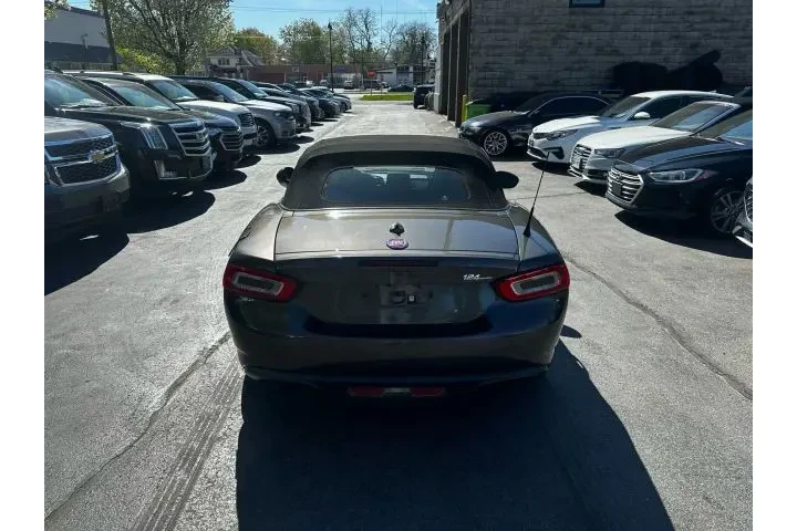 $13995 : 2018 124 SPIDER image 8