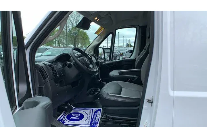$37999 : Ram ProMaster 2024 Tradesman image 9