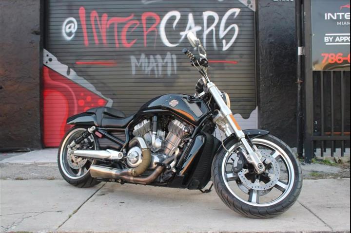 $8900 : Harley Davidson V Rod image 8