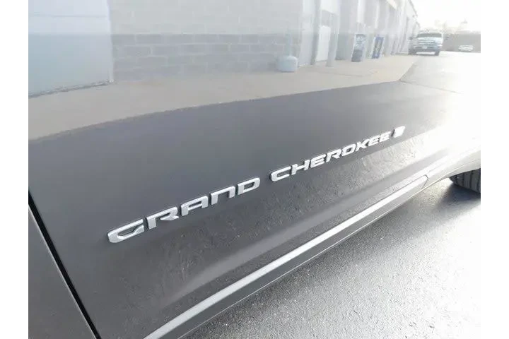 $27744 : Jeep Grand Cherokee 2022 4x4 image 6