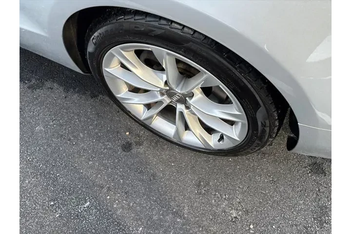 $12998 : Audi A5 2013 AWD 2.0T quattr image 10