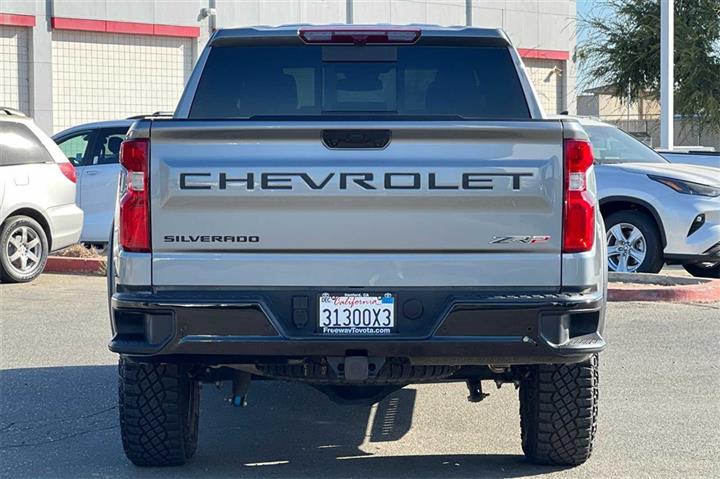 $66200 : Silverado 1500 ZR2 image 6