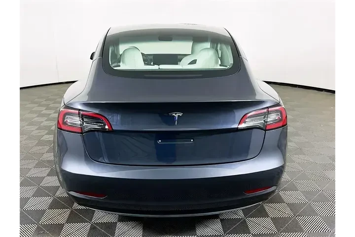 $25900 : Tesla Model 3 2023 4dr Sedan image 6