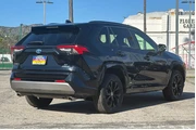$30995 : Toyota RAV4 Hybrid 2022 AWD thumbnail