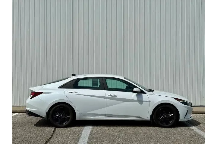 $18256 : Hyundai ELANTRA 2021 SEL 4dr image 6