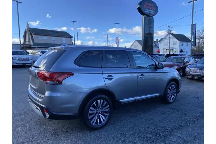$14999 : Mitsubishi Outlander 2020 ES image 6