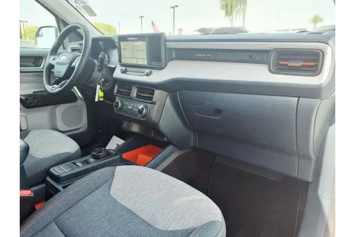 $28106 : Ford Maverick 2023 AWD XL 4d image 10