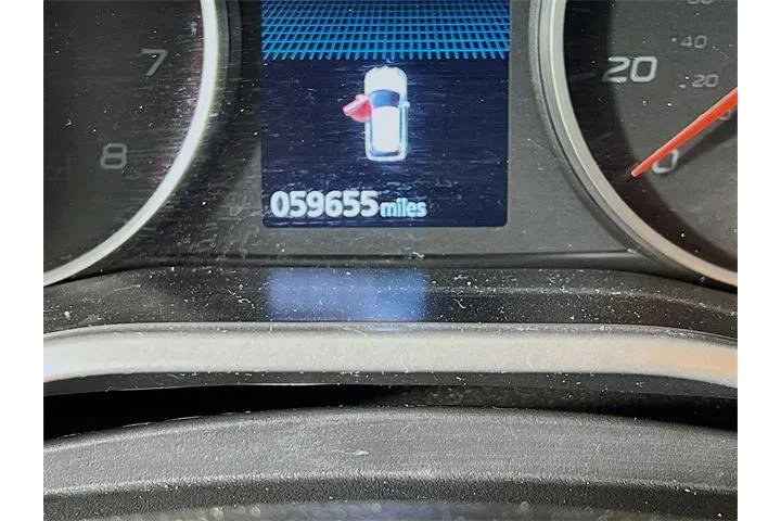 $21975 : Mitsubishi Eclipse Cross 202 image 9