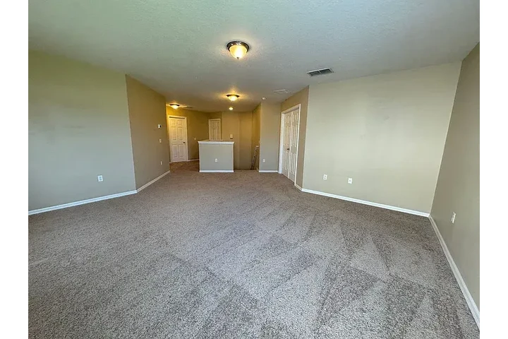 $2500 : 12548 Oulton Cir, Orlando, FL image 8