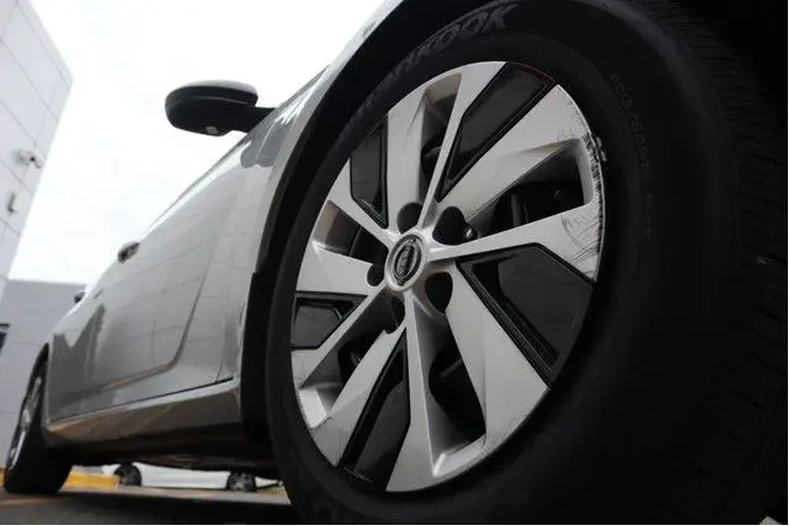 $20303 : Nissan Altima 2025 2.5 S 4dr image 6