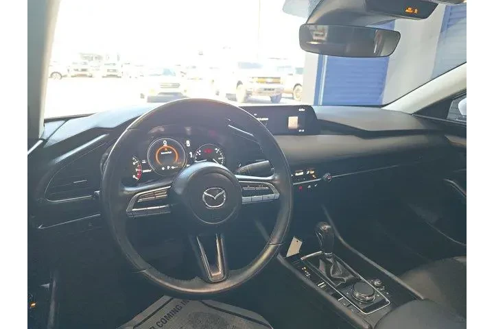 $19999 : Mazda Mazda3 Sedan 2023 2.5 image 9