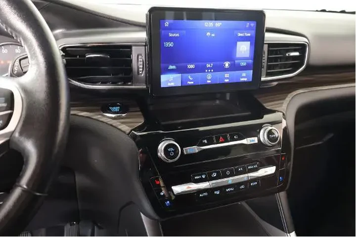 $27558 : Ford Explorer 2023 Limited 4 image 5