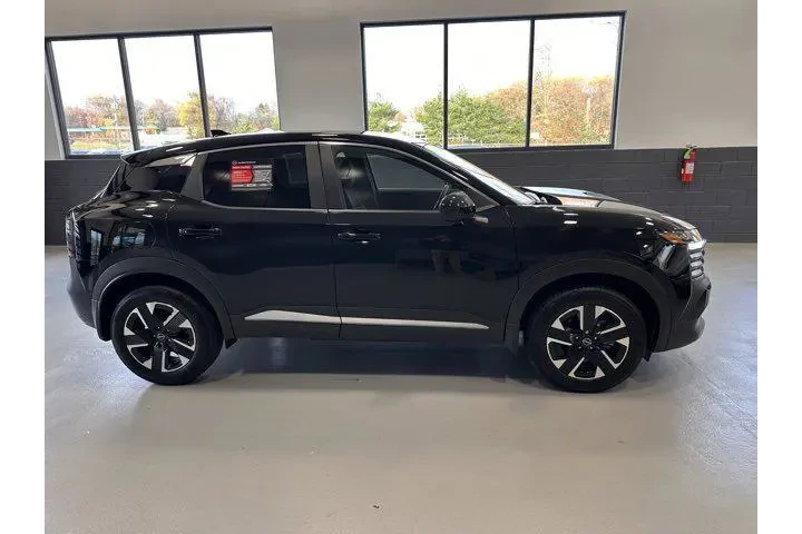 $22895 : Nissan Kicks 2025 AWD SV 4dr image 7