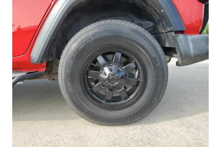 $28777 : Jeep Wrangler Unlimited 2019 image 6