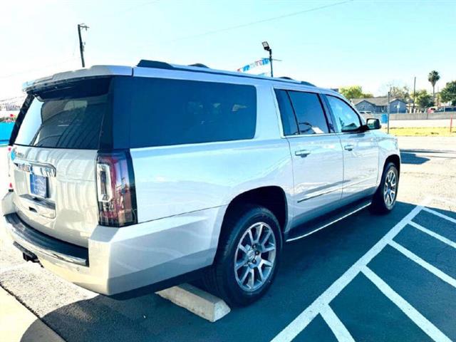 $26990 : 2016 GMC Yukon XL Denali image 5