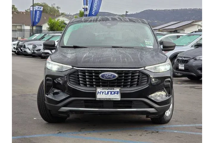 $17000 : Ford Escape 2023 AWD Active image 3