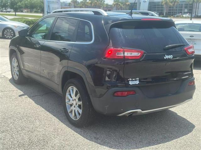 $19990 : 2018 JEEP CHEROKEE image 4