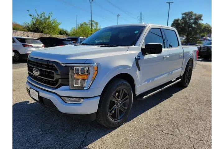 $28600 : Ford F-150 2022 4x2 XLT 4dr image 8