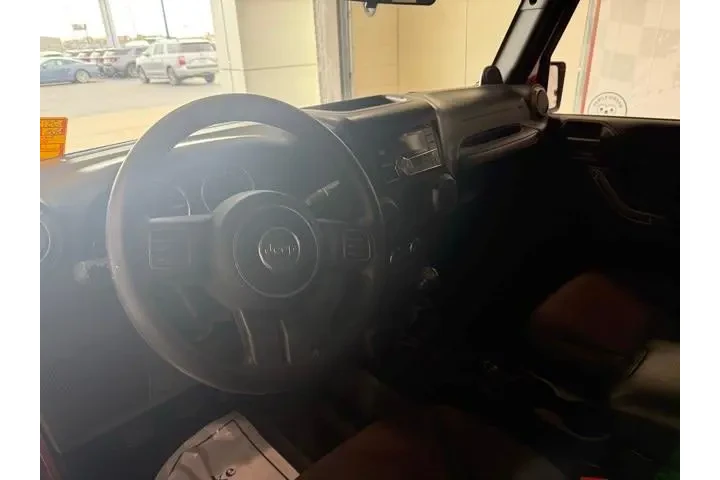 $13496 : Jeep Wrangler 2013 4x4 Sport image 9