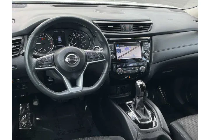 $13995 : Nissan Rogue 2017 SV 4dr Cro image 6