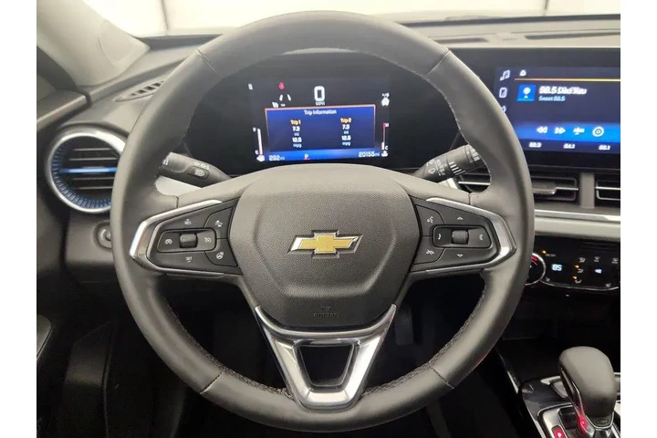 $22998 : Chevrolet Trax 2025 LT 4dr C image 10