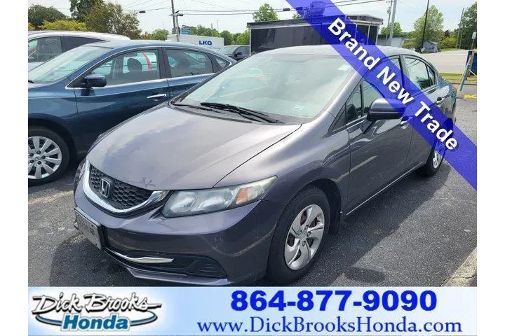 $9720 : Honda Civic 2015 LX 4dr Seda image 1
