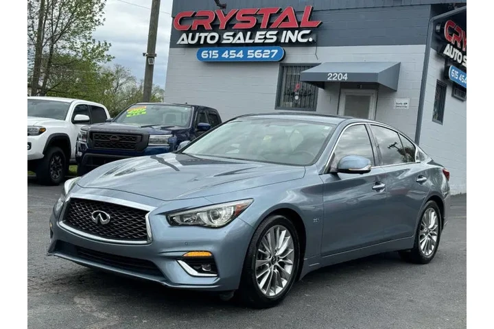 2019 Q50 3.0T Luxe image 3