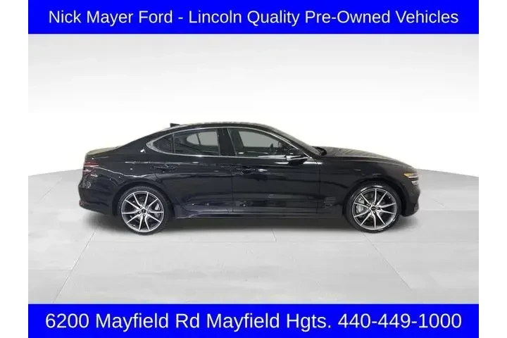 $29256 : Genesis G70 2025 2.5T Standa image 2
