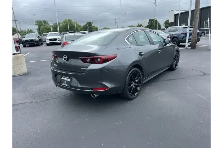 $27980 : Mazda Mazda3 Sedan 2025 2.5 image 7