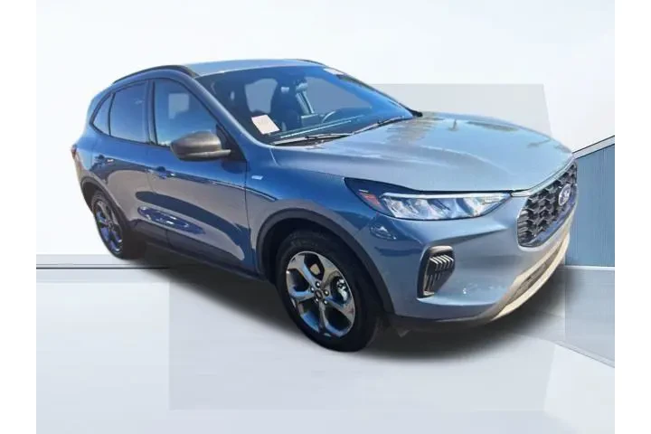 $27894 : Ford Escape 2025 ST-Line 4dr image 5