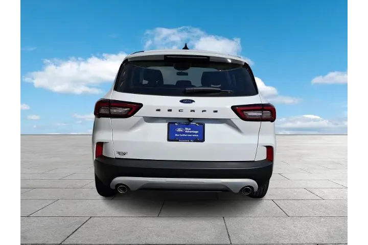 $20997 : Ford Escape 2023 Base 4dr SU image 5
