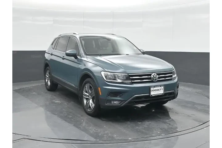 $12998 : Volkswagen Tiguan 2020 SE 4d image 8