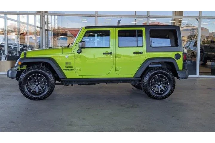 $18999 : Jeep Wrangler Unlimited 2016 image 2