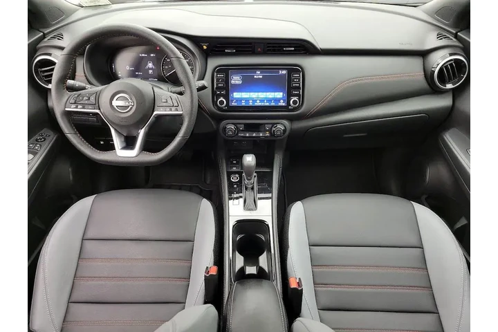 $22998 : Nissan Kicks 2024 SR 4dr Cro image 9