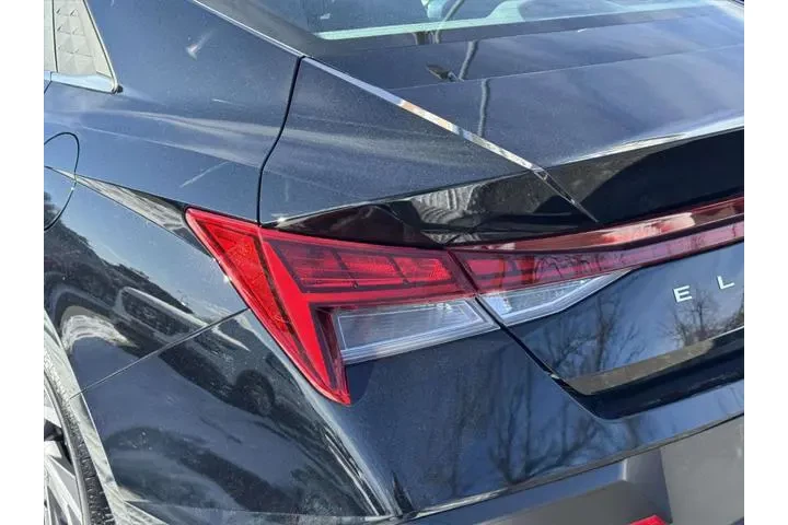 $23990 : Hyundai ELANTRA 2025 SEL Con image 10
