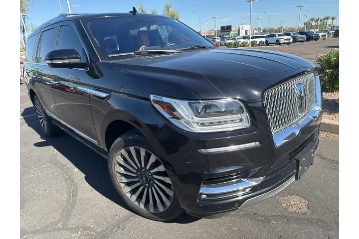 $28998 : Lincoln Navigator 2019 4x4 R image 5