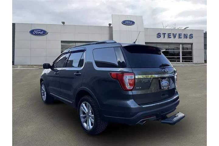 $15777 : Ford Explorer 2018 AWD XLT 4 image 3