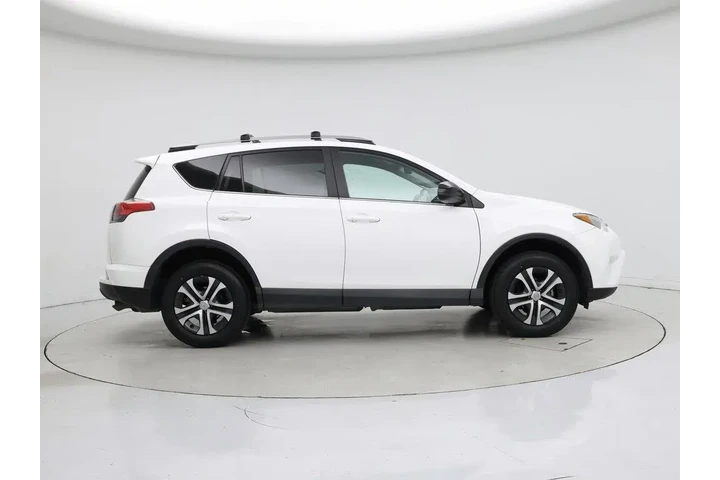 $17998 : Toyota RAV4 2018 LE 4dr SUV image 7