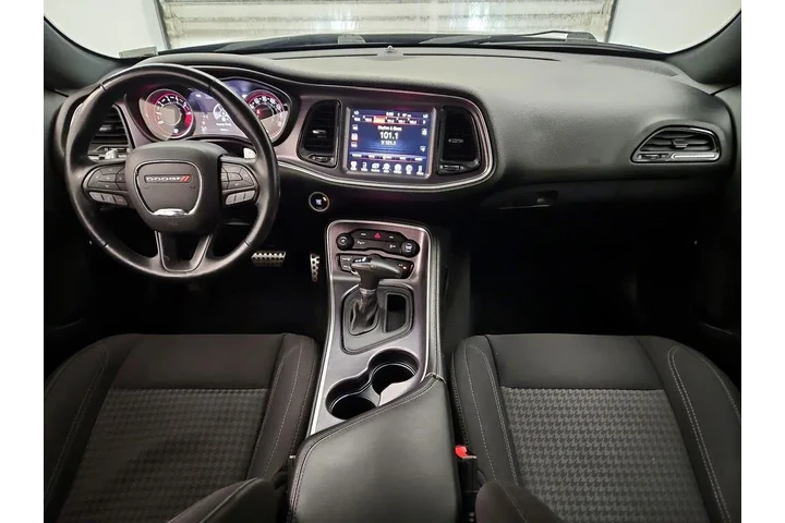 $15998 : Dodge Challenger 2015 SXT 2d image 9