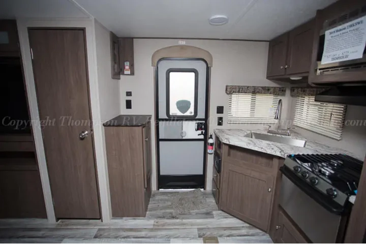 $1100 : Rento Trailer 2019 South Gate image 9