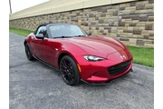 $36800 : Mazda MX-5 Miata 2025 Club 2 thumbnail