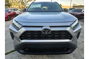 $19995 : 2021 RAV4 LE thumbnail