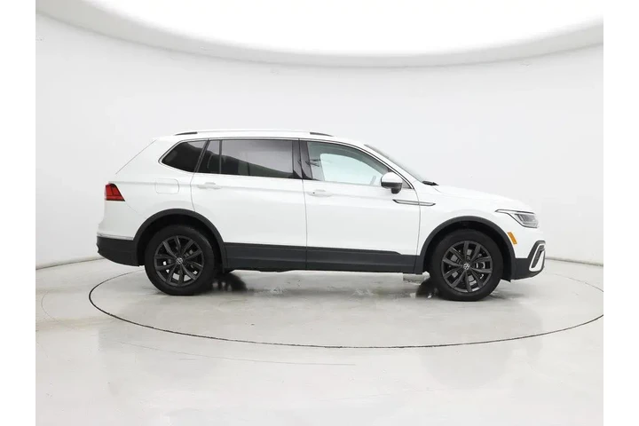 $22998 : Volkswagen Tiguan 2024 SE 4d image 7