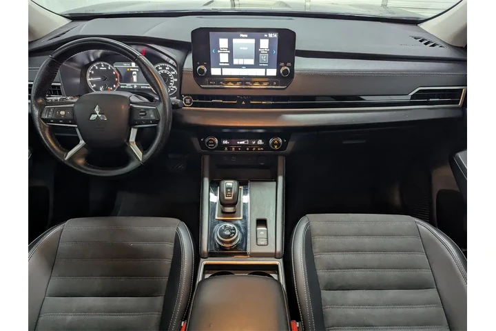 $25497 : Mitsubishi Outlander 2024 SE image 6