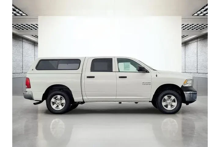 $20888 : Ram 1500 2018 4x4 Express 4d image 6