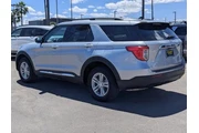$33999 : Ford Explorer 2023 AWD XLT 4 thumbnail